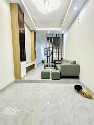 cần bán! nhà đẹp thung lũng hoa hồ tây 40m², 4 tầng, ô tô đỗ cổng sổ đỏ chính chủ