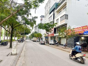 lô góc, ph lô, vỉa hè, 4 ôtô tránh, kd, phố thanh am, thượng thanh, dt 50 m, mt 5.4 m, giá 11 tỷ 95