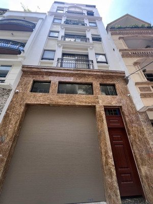 mặt phố lò đúc - 70m2 - mặt tiền 5m - 67.5tỷ - lô góc 2 thoáng - vỉa hè kinh doanh mỹ mãn