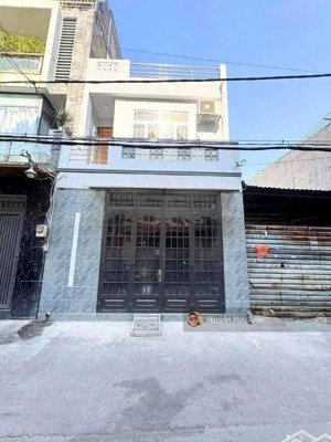 chỉ 6, x tỷ, nhà 2 tầng 4x20m sổ vuông đường 5m khu cao tầng vip đường phan huy ích, gò vấp