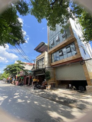 bán nhanh nhà mặt phố đại mỗ dt 79m2 x 3 tầng, mt 5m - lô góc 3 mặt thoáng, phân lô vỉa hè 17.3 tỷ