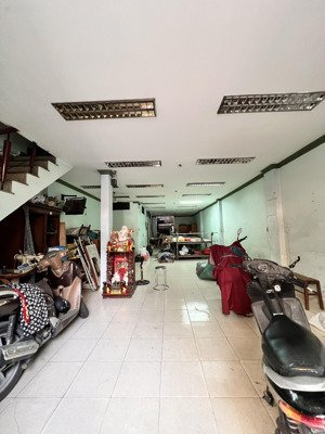 bán nhà hẻm xe tải thông tân sơn nhì dt 6x25m vuông vức, giá tốt 13.9 tỷ tl