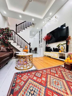 giảm chào kịch sàn nhà dân xây vân canh cuối đường trịnh văn bô sát kđt vân canh 37m chỉ 5,13 tỷ