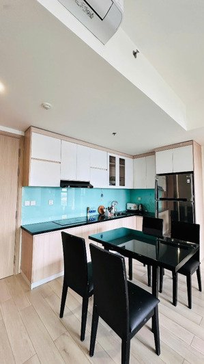 rẻ chưa từng có. cần chốt nhanh! cho thuê 2pn (75m2) full nội thất chỉ 10 tr/tháng chốt thuê ngay