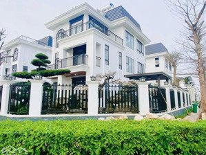 236m2 biệt thự lô góc - mặt tiền 29m - 125tỷ - 4 tầng - vị trí siêu đẹp - sổ chính chủ sẵn sàng gd