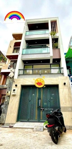 cô trinh chính chủ cần bán nhanh nhà hxh đường d5 gần đại học ngoại thương (72m2). giá 4tỷ620.