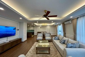 bán gấp căn 168m2 toà udic westlake - giá tốt . lh 