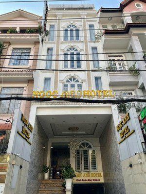 hiếm! bán nhà sư vạn hạnh (vạn hạnh mall) f12 q10 - dt 4x20m hầm 6 tầng hđt 120 tr/th giá 26 tỷ