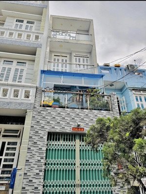 bán căn nhà đẹp 4 tầng, 4 pn, trần xuân soạn, tân hưng, sát đh tôn đức thắng, giá tốt