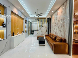 bán gấp nhà phố trung tâm quận 3 giá 3.79 tỷ rẻ bất ngờ, sổ hồng riêng!