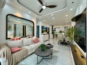 căn hộ vị trí góc đẹp dt 74m2, 3pn 2wc chung cư sky garden 3, q7