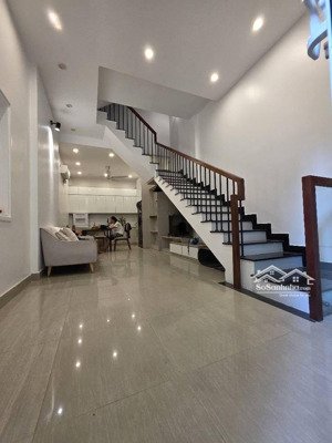 bán nhà vũ thạnh 12tỷ. 48m2.kết nối hào nam ga cát linh. giang võ. cát linh. tôn đức thăng....