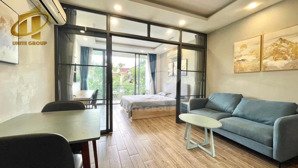 cho thuê căn hộ 1pn ban công 45m2 bình thạnh gần ngã tư hàng xanh, đại học ngoại thương, hutech,