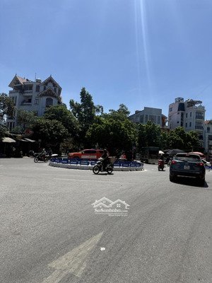 bán nhà cuối đường bà triệu gần trường thpt lê lợi view thoáng.55m2x5m giá chỉ hơn 7tỷ