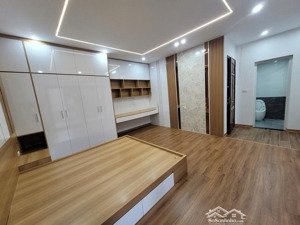 6 tầng thang máy trường chinh đống đa ngõ rộng 30m ra phố 42m2, mt 7m. giá nhỉnh 11 tỷ
