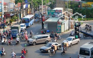 giảm 4 tỷ nhà mặt tiền âu cơ khu vực kinh doanh