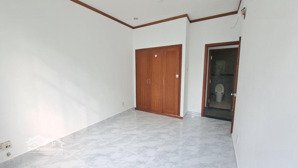 bán căn hộ tầng trệt shophouse giai việt quận 8