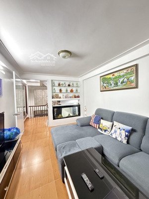 bán nhà đại la tt hai bà trưng ngõ thông, 38m chỉ 7,45tỷ nhà như mới 5tầng full nội thất