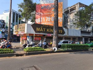 góc 3 mặt tiền ngang 26m - sử dụng hơn 400m2 - số 420 ngô gia tự - nguyễn chí thanh, quận 10