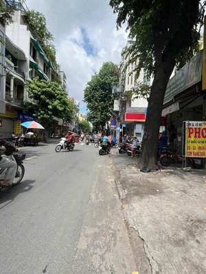 siêu hiếm mt nguyễn thái bình p4 tân bình dt : 5,5 nở hậu 8m dài 17 giá 25 tỷ tl xây dựng full