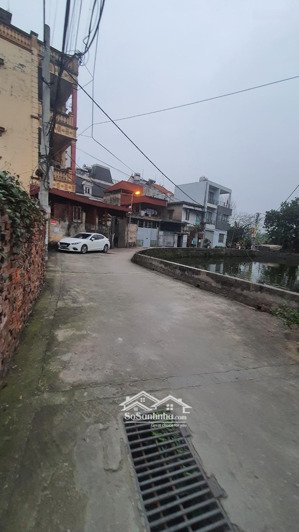 cc bán gấp nhà 2 tầng lô góc 136m phố ngọc trì thạch bàn long biên giá siêu rể