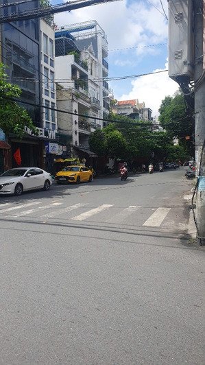 giảm 2 tỷ, bán gấp nhà mt nguyễn thái bình, tân bình, 5.2x17 nở hậu 8m, hđt 30 triệu, giá 24.7 tỷ