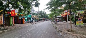 lk ngõ 67 phùng khoang, nam từ liêm, hn/ 105m 4 tầng mt 5m,đường rộng kinh doanh sầm uất, giá tốt