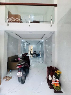 bán gấp nhà mặt tiền kinh doanh vip quận 10 - nhà mới 36m2 - 5 tầng - 3 pn master - sổ chuẩn đẹp