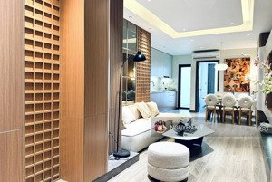 bán căn hộ chung cư mỹ đình, 93m2, 3pn, tầng trung, hướng mát, full đồ. 6 tỷ