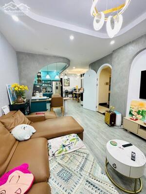 Bán nhà Phú Nhuận, mặt tiền KD 4 Tầng, ngang 4.7m, Nguyễn Văn Trỗi_Trần Hữu Trang, 13.x Tỷ