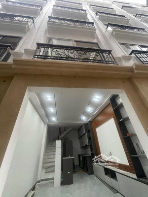 bán nhà vân canh -hoài đức diện tích 35,3 m -5 tầng mới kính koong , ngõ nông , rộng , gần ô tô.