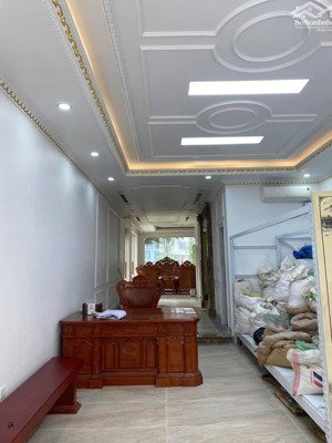 bán nhà mp quan nhân thanh xuân dt 103m x 5t x mt 5,5m giá 50 tỷ có thương lượng