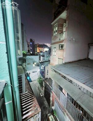 SÁ.T HẺM Ô TÔ TRÁNH, 4 Tầng 5PN, DTSD 110m2, P4 Phú Nhuận, 5.x tỷ