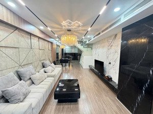 bán nhà đẹp full nội thất dân xây ngọc lâm long biên hà nội 60m2