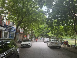 bán gấp liền kề mỗ lao hà đông, nhà 2 mặt tiền, kdvp spa phòng khám, dt 76m2 đã hoàn thiện, 31.7 tỷ