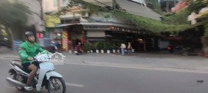 gấp bán nhà mặt phố cổ cực chất giá giành giật chỉ 24.5 tỷ lò đúc 56m 3 tầng hai bà trưng