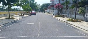 bán 68m đất tại xuân nộn,đông anh đường thông ô tô tránh.cạnh trục chính kinh doanh và hồ điều hòa