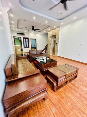 chính chủ bán nhà lò đúc - trần khát chân oto đỗ cửa kd nhà mới thang máy 70m2 x6t