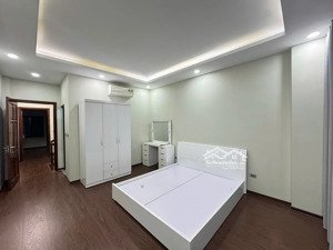 bán nhà nguyễn văn cừ long biên