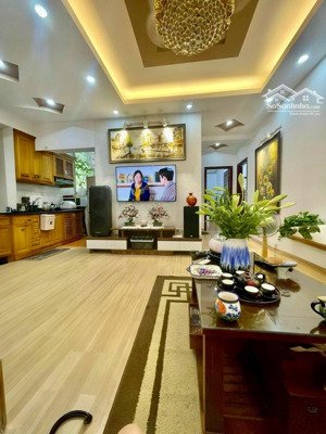 bán chung cư gần bến xe nước ngầm, 2pn, thoáng và ở thích , thanh trì, 3,73 tỷ