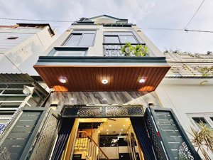 bán nhà hẻm 8m giá 3tỷ588 cách đh hutech chỉ 50m dt 48m2 (4x12m2) ung văn khiêm