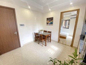 căn hộ 1k1n cao cấp 40m2 phố quan nhân full đồ 6tr5/tháng