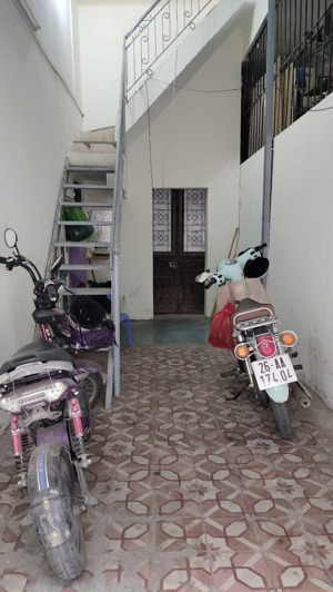 bán gấp nhà cầu diễn, từ liêm 50m2, 2 tầng mt 5.5m, 6.9 tỷ hàng hiếm