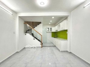 bán nhà hẻm lê quang định p11 bình thạnh 4.4mx8m 3 lầu 5 tỷ 590