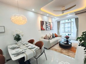 bán căn hộ chung cư sky garden 3, giá 6,29 tỷ, căn góc 72m2, 3pn, 2wc, tân hưng, hcm