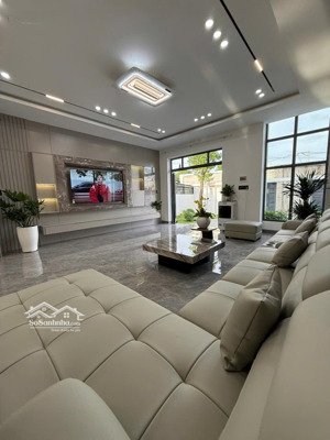 bán nhà trung tâm huyện diên khánh gần đường hà huy tập chỉ 20m cách biển nha trang 12 km