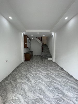 chỉ hơn 3 tỷ nhà 4 tầng đẹp tại phượng đồng phụng châu chương mỹ call/zalo)