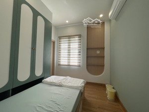 chuyển nhượng nhà phố full nội thất rẻ nhất từ năm 2019 đến nay giá: 4 tỷ bao thuế phí 