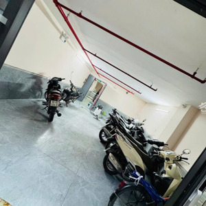 bán nhà doãn kế thiện, vừa ở vừa cho thuê, thang máy, ôtô tránh