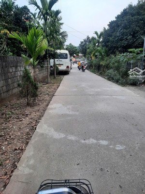 bán lô đất tại ba hàng đồi lạc thủy hoà bình. tổng 1316m có 400m thổ cư. gần trường học cấp 1,2